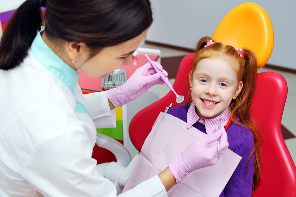 TÉcnicas De Control Y Manejo De La Conducta Aplicadas A OdontopediatrÍa Y Orientadas Al