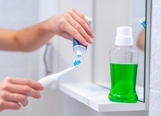 ¿Cómo debo cuidar mi higiene oral mientras tengo el COVID-19? cuidar mi higiene oral mientras tengo el COVID-19