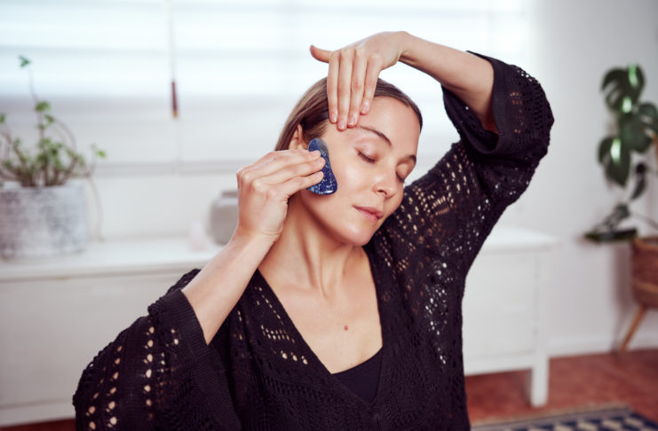 Prácticas integrativas del yoga: búsqueda del bienestar facial y la salud bucodental